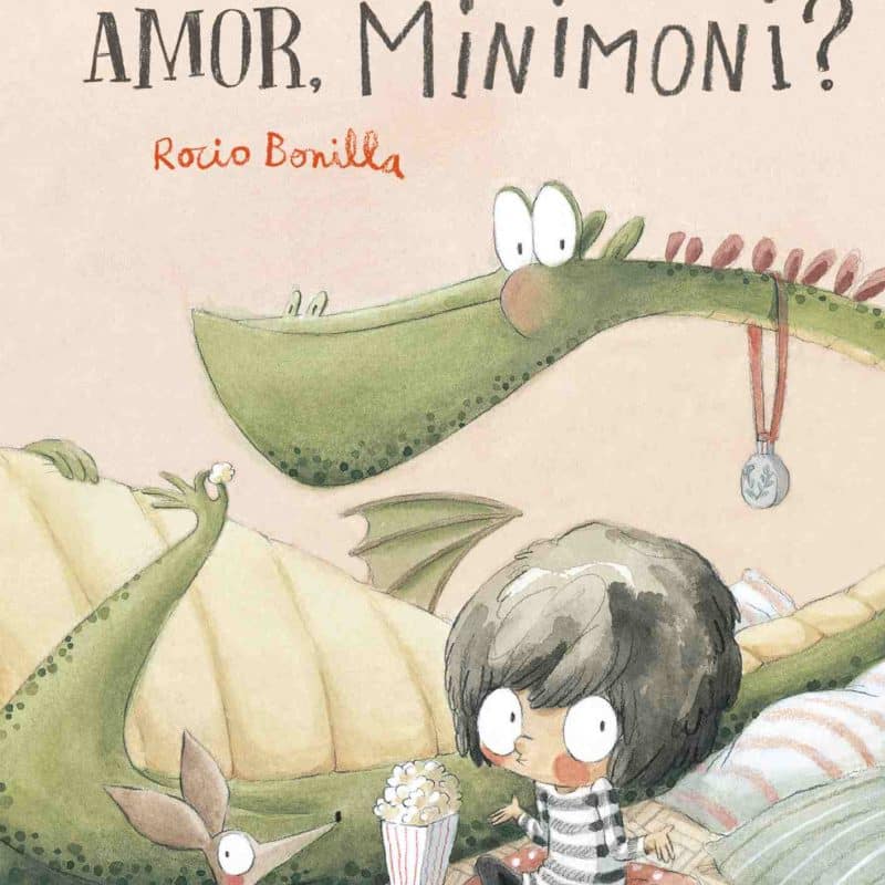 Portada del cuento en la que aparece Minimoni comiendo palomitas con un dragón y un pequeño ratón